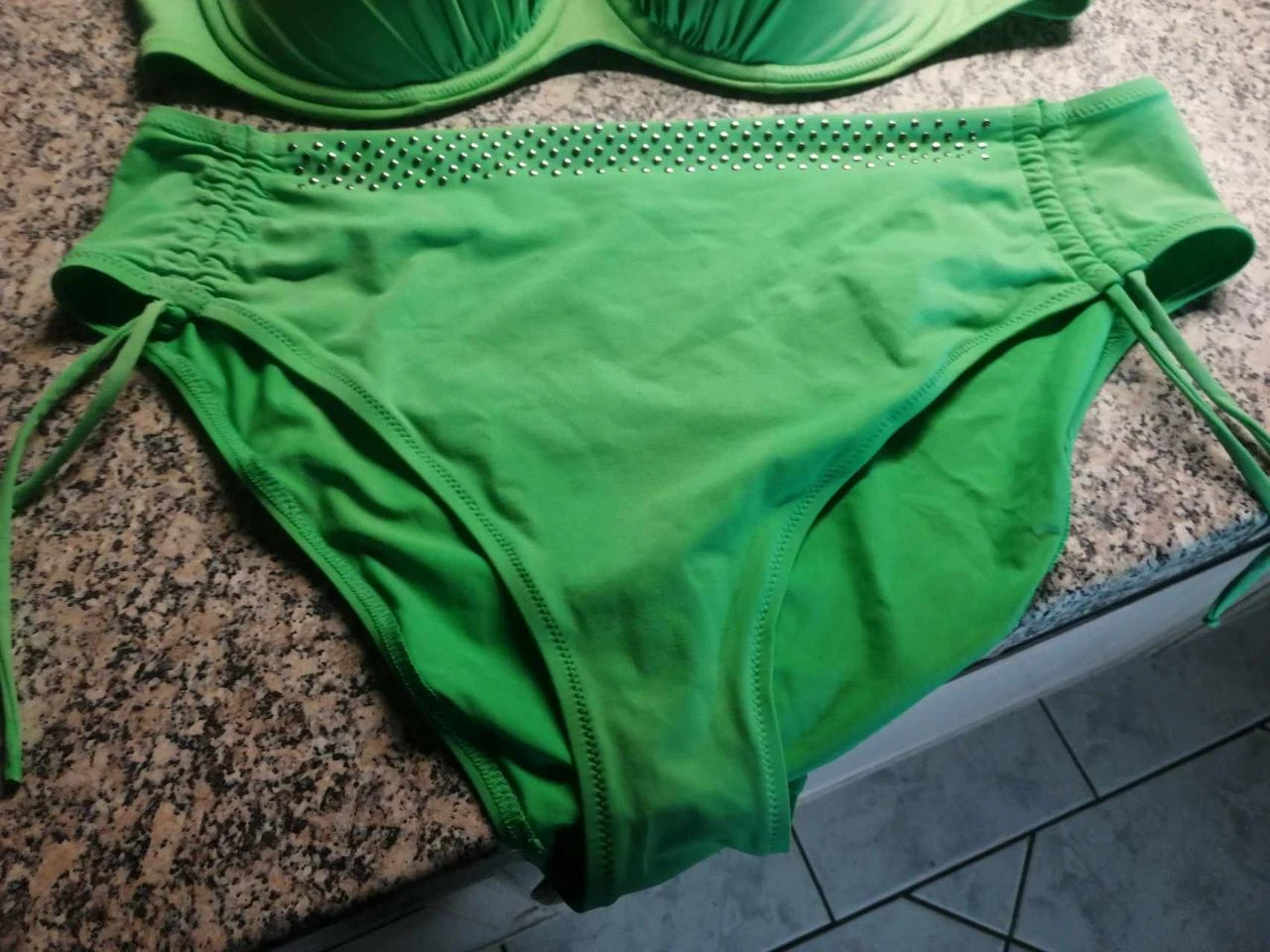 Biquíni verde marca Lise Charmel tamanho EU 85 D – calcinha tamanho 42 – photo 2